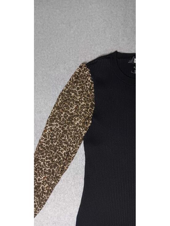 DKNY Bishop Sleeve Sweater Womens M Sheer black Leopard Print Sleeves Ribbed - Picture 4 of 12